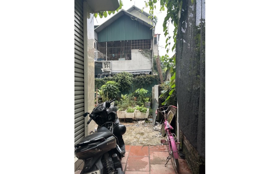 BÁN ĐẤT THẠCH BÀN 47M2, NGANG 4M,  NGÕ ĐẸP GẦN PHỐ, GẦN Ô TÔ CHỈ NHỈNH 4 TỶ.