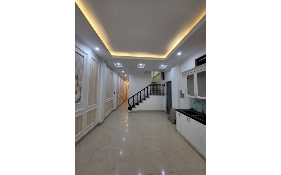 Bán nhà 19/5 thông sang 217 Trần Phú Hà Đông. Nhà mới loogoc một nhà ra ô tô
