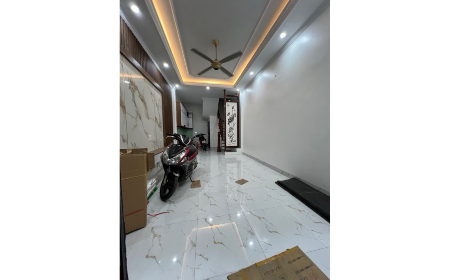 Bán nhà Mỗ Lao 35m2 5 tầng, gần ô tô, tặng nội thất ở ngay 5.5 tỷ