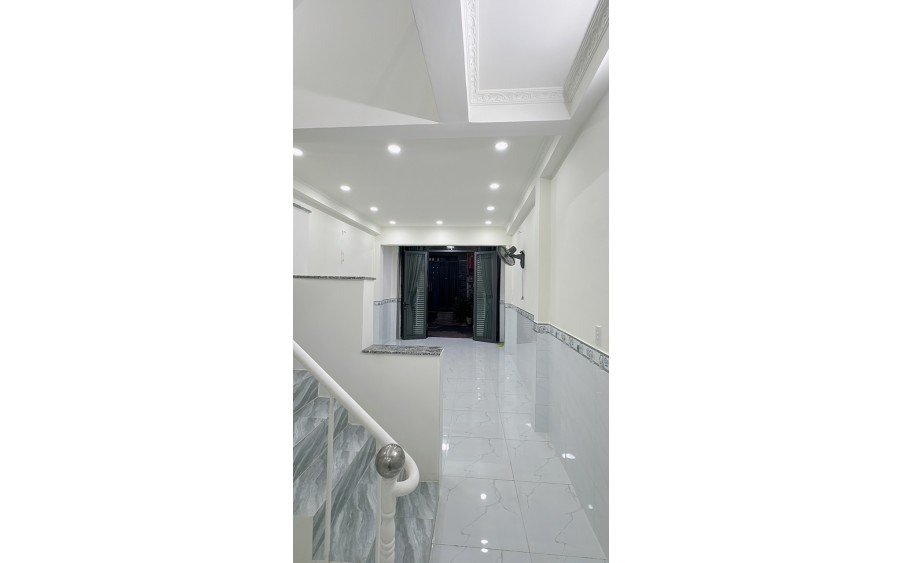 CMT8, Q.TB, 45m2, 1 trệt 1 lầu BTCT, HXH, Giá 7.2 tỷ