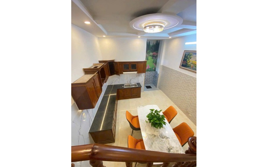 Bán nhà 3 tầng (4x14) 1/ hẻm 113 Lâm Thị Hố, Tân chánh hiệp, Q12, giá rẻ 4.55 tỷ