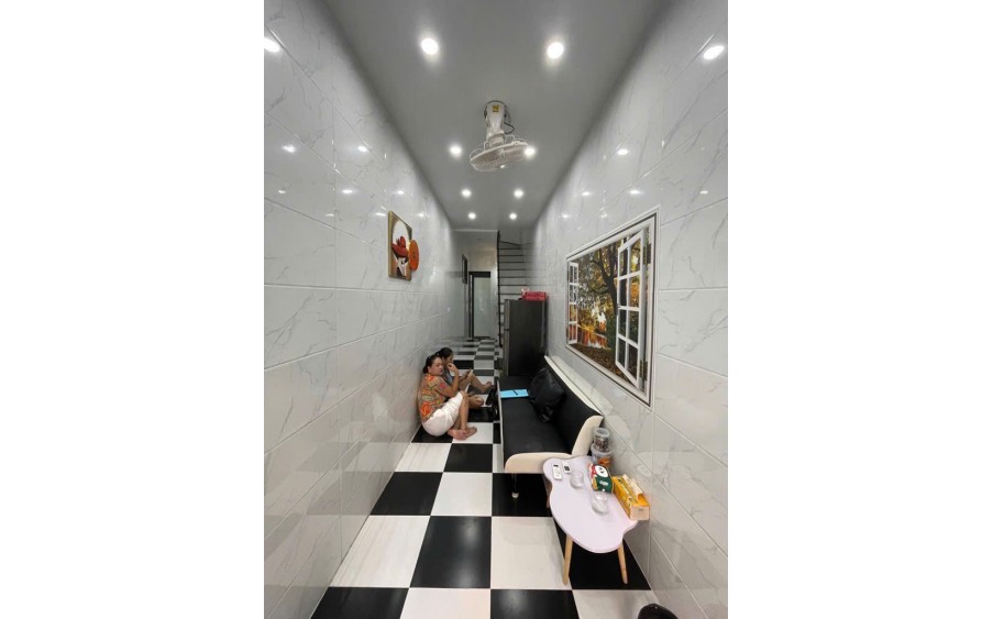 Bán nhà Âu Cơ, 18m2, ngõ nông, 1.75 tỷ