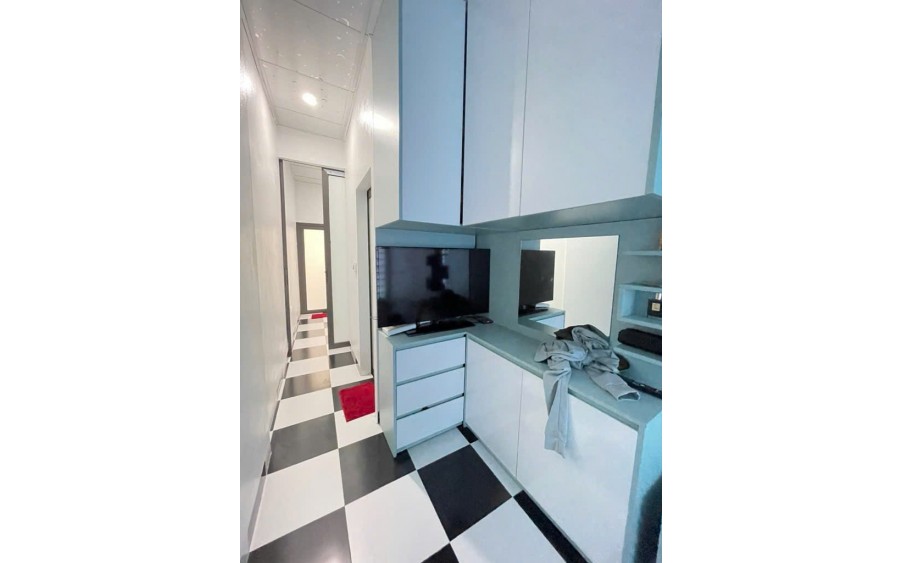Bán nhà Âu Cơ, 18m2, ngõ nông, 1.75 tỷ