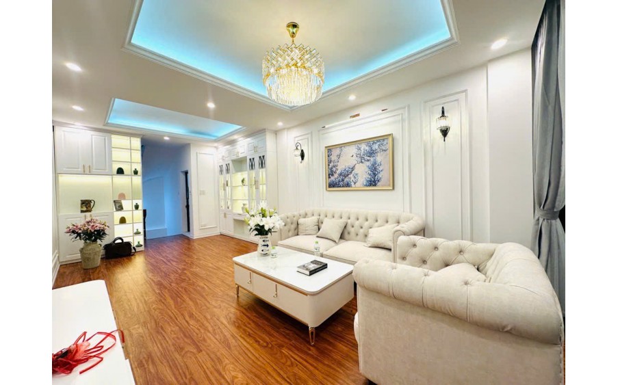 Bán nhà Xuân Diệu Tây Hồ, lô góc 2 mặt thoáng, 30m2, 6.4 tỷ
