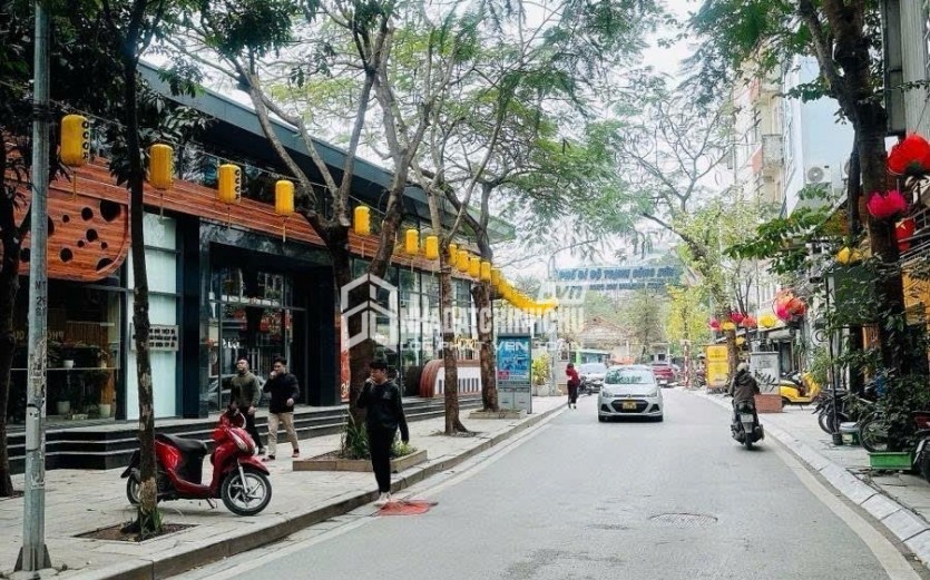 Tây Hồ 60m 4 tầng mặt tiền 3.9 - 15.9 tỷ