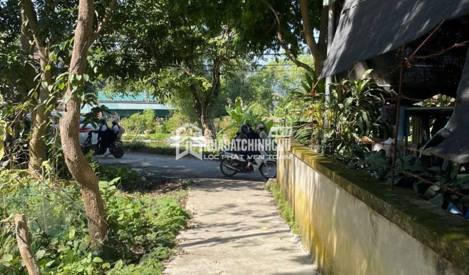 Nhà Đẹp Ô TÔ Đỗ Tận Sân Tại Phường Cam Đường, Tỉnh Lào Cai