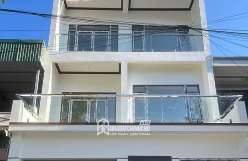 BÁN NHÀ 3 TẦNG ĐƯỜNG ĐÔI 36M KHU TIỆN ÍCH NHẤT NHÌ TỈNH LAI CHÂU