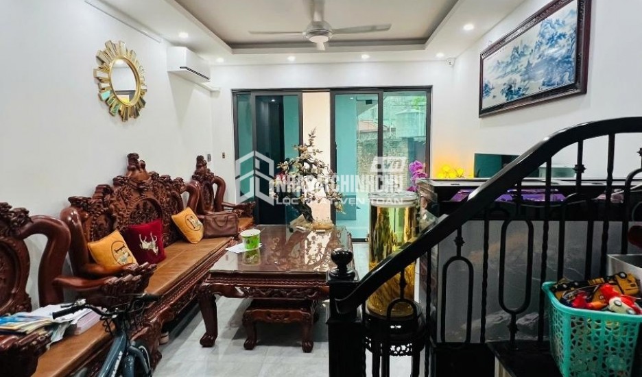 SIÊU PHẨM XUÂN ĐỈNH NHÀ ĐẸP DÂN XÂY 6 TẦNG NGÕ RỘNG GẦN Ô TÔ GIÁ 13.99 TỶ