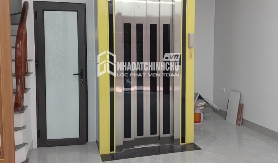 BÁN NHÀ XUÂN ĐỈNH-6 TẦNG-MT4.5M- NHỈNH 10 TỶ-THANG MÁY-FULL NỘI THẤT-GẦN Ô TÔ