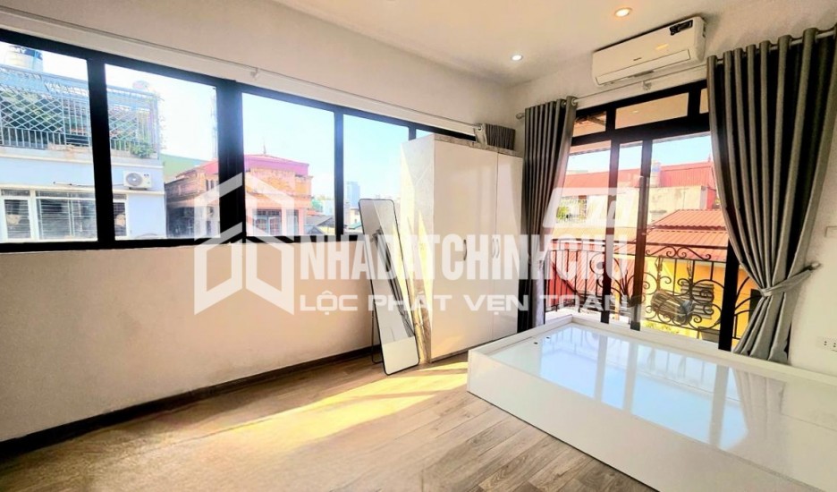 Mặt tiền hẻm 10m Phan Huy Ích, Phường 14. Nhà 3 tầng, 53m2, cho thuê Văn Phòng.