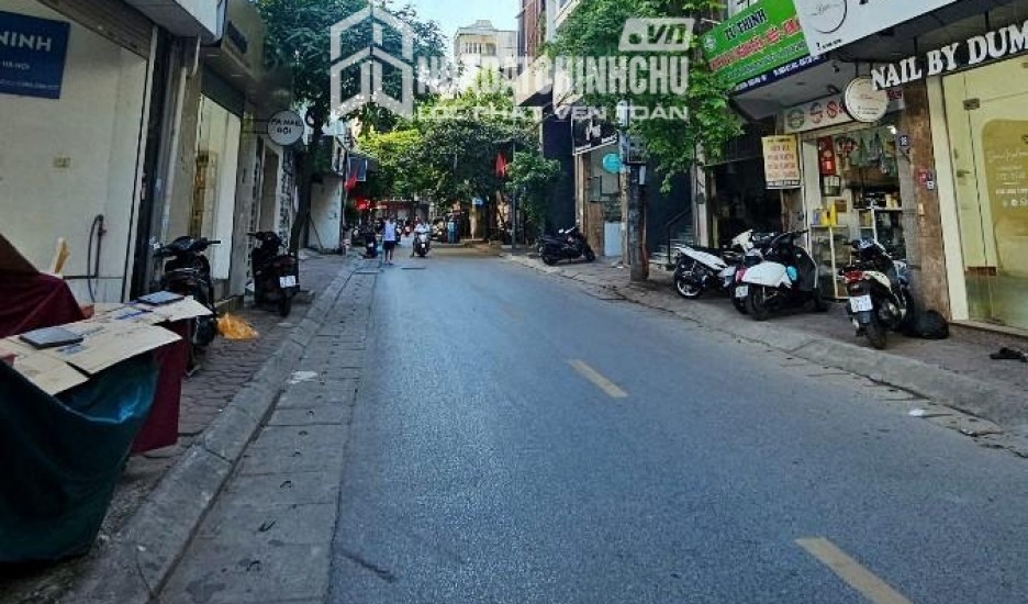 Bán nhà mặt phố Phạm Văn Đồng - Cầu Giấy - 120m 10 tầng Thang Máy Vỉa hè Dòng tiền sẵn