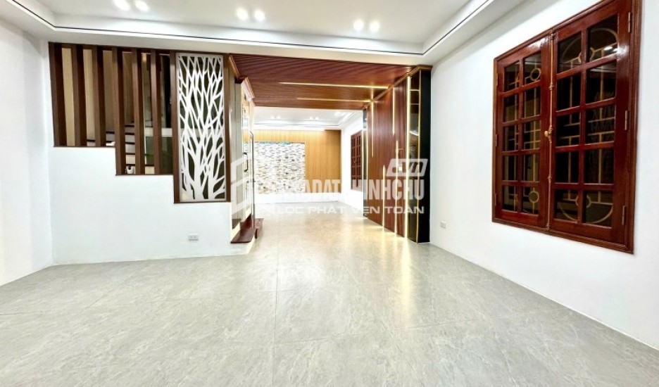 BÁN GẤP NHÀ XUÂN ĐỈNH-66M2 X 6 TẦNG-MT6.2M-NHỈNH22 TỶ-THANG MÁY-FULL NỘI THẤT-Ô TÔ ĐỖ CỬA