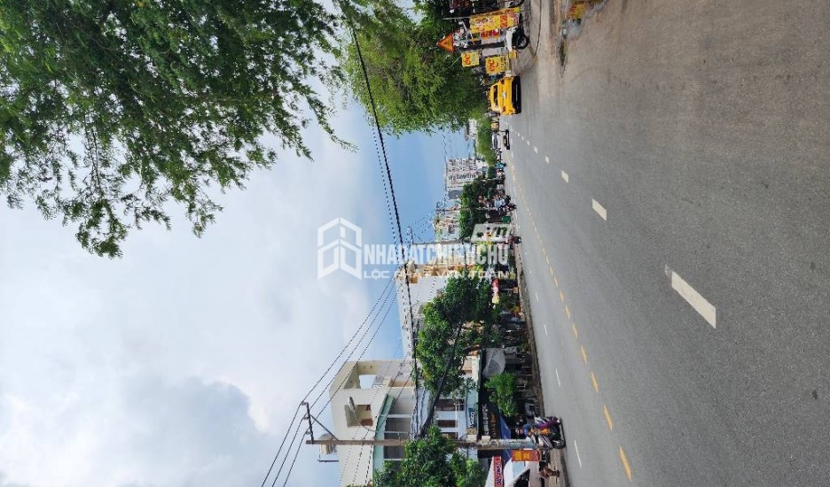 Đất mặt tiền Man Thiện, Tăng Nhơn Phú, vị trí kinh doanh tốt.