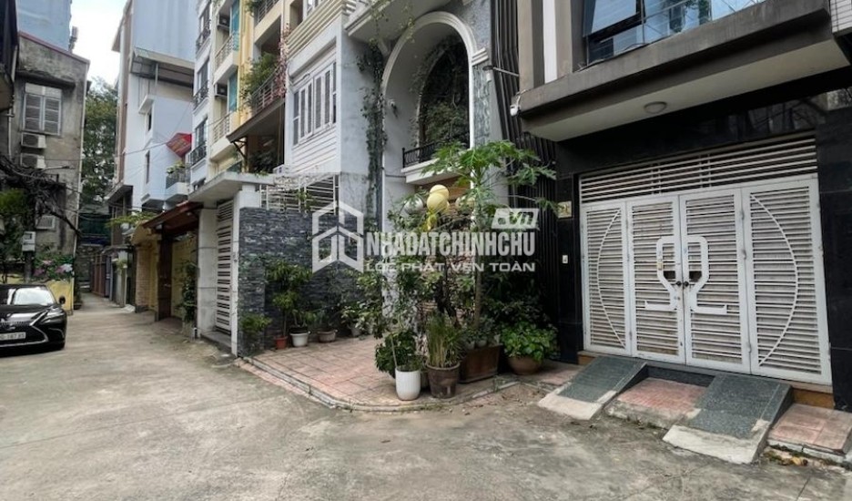 Bán tòa nhà Đức Diễn - Phú Diễn - DT 150m2 - MT 8m - 8 tầng - Đường 15m