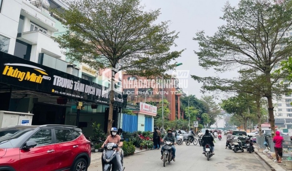 BÁN CHDV XUÂN ĐỈNH-76M2 X 7 TẦNG-MT 5.6M-NHỈNH 22 TỶ- THANG MÁY-GẦN Ô  TÔ-SÁT NGOẠI GIAO ĐOÀN-CIPUTRA