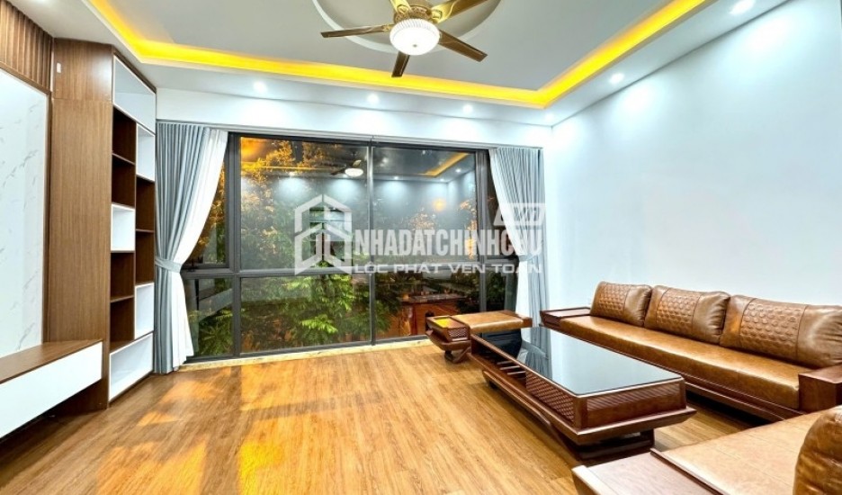 BÁN GẤP NHÀ XUÂN ĐỈNH-66M2 X 6 TẦNG-MT6.2M-NHỈNH22 TỶ-THANG MÁY-FULL NỘI THẤT-Ô TÔ ĐỖ CỬA