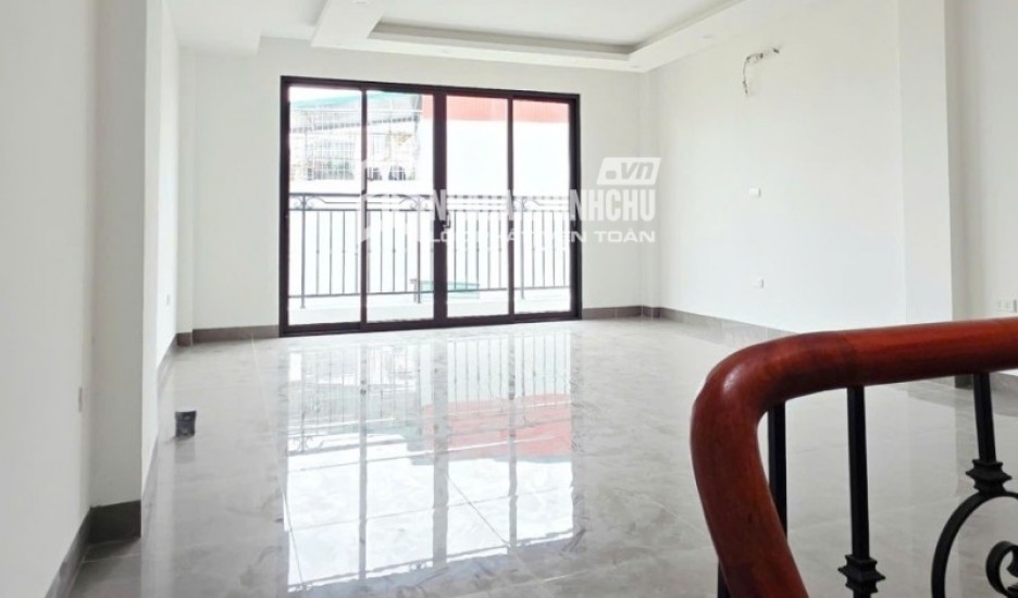 BÁN NHÀ XUÂN ĐỈNH 42M2 X 7 TẦNG-MT4.8M- THANG MÁY-Ô TÔ VÀO NHÀ-GẦN CV HÒA BÌNH -NHỈNH 14 TỶ
