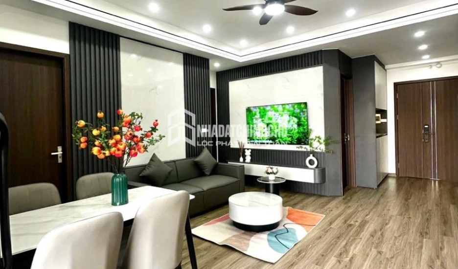 (Siêu Phẩm) CHDV 2 mặt tiền 70m2x8T ngõ 208 Đội Cấn - Cách bãi đỗ ô tô 15m. DT 1,1 tỷ/năm - 15,3 tỷ