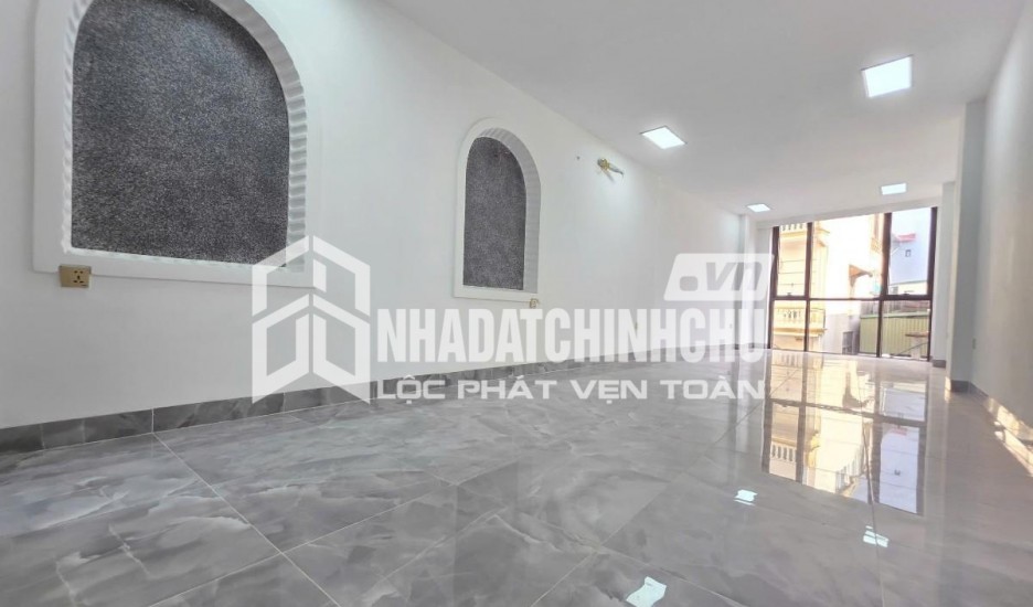 Chỉ 3.49 tỷ! Nhà 2 Tầng tặng nội thất. Đ. Phạm Văn Chiêu, Phường 9, Gò Vấp