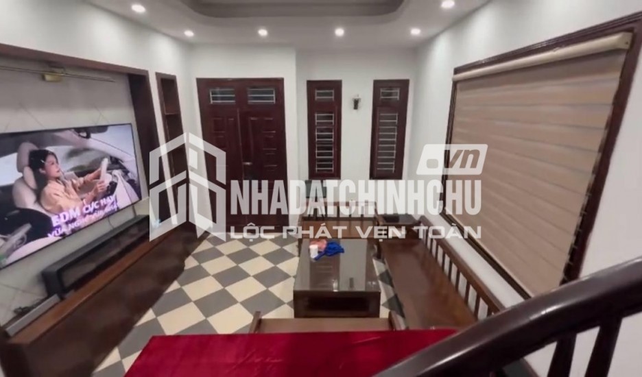 Bán biệt thự Xuân Đỉnh 116m2 4 tầng gara ô tô sân vườn rộng