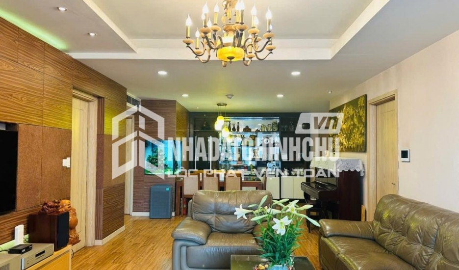 (Siêu phẩm) Căn hộ lô góc 126m2 có slot ô tô - Ban công Đông và Bắc - 8,8 tỷ bao phí - Tin không ảo
