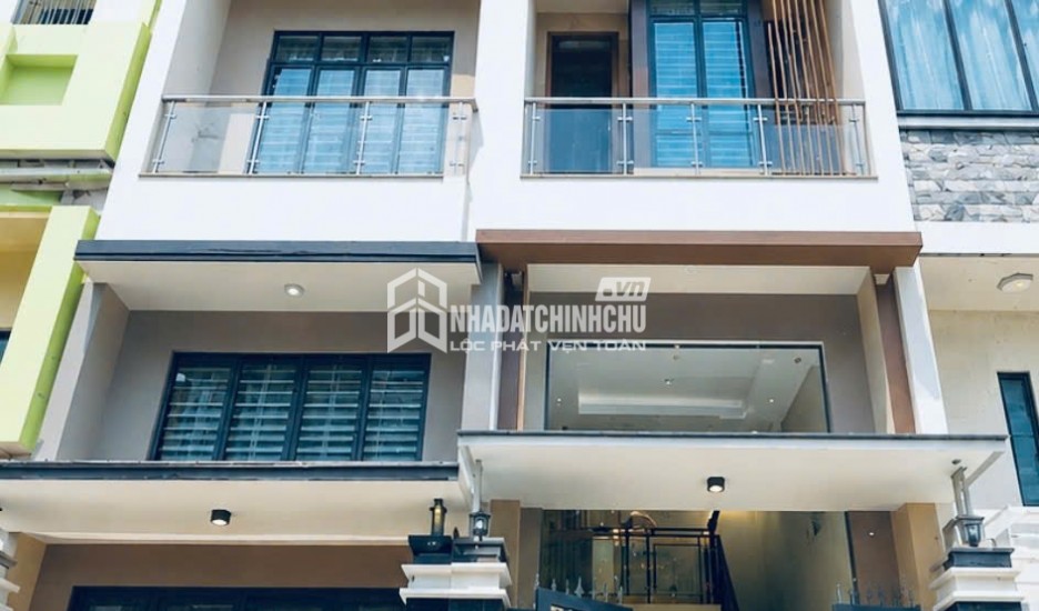 Bán lỗ 19,5 tỉ tòa nhà 7 tầng Vip đường Lê Thánh Tông trung tâm phố cổ Hạ Long