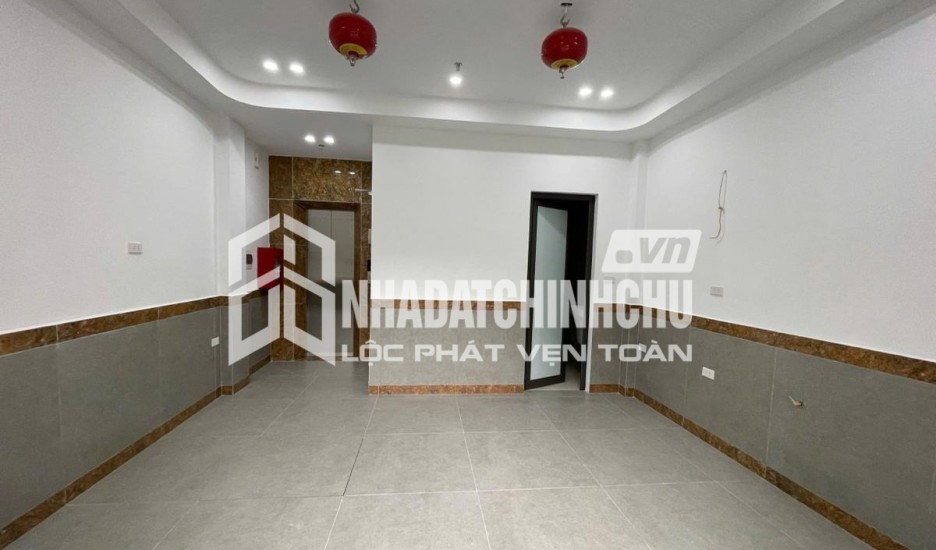 ĐỊNH CÔNG- HOÀNG MAI-OTO-LO GÓC-THANG MÁY-38M-6TANG-8,5TỶ