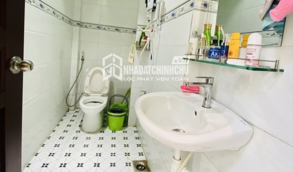 Nhà Bình Thạnh, giá Hóc Môn - Gần ngay chợ Bà Chiểu - Bình Thạnh, quận 3, 1 chỉ 7 phút- Chỉ 4.8 tỷ