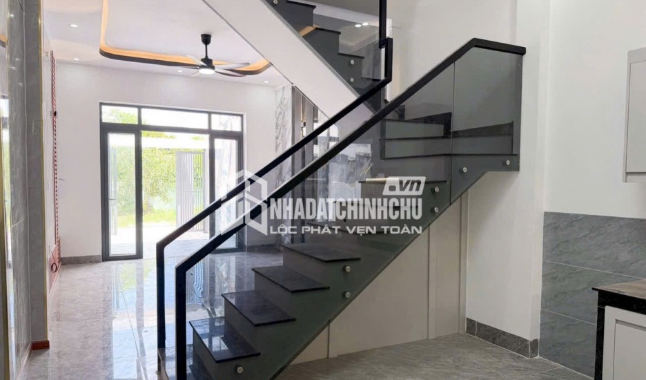 NHÀ PHỐ P. PHƯỚC TÂN – GẦN CỔNG 11 - Chỉ cần 800TR sang tên nhận nhà ngay