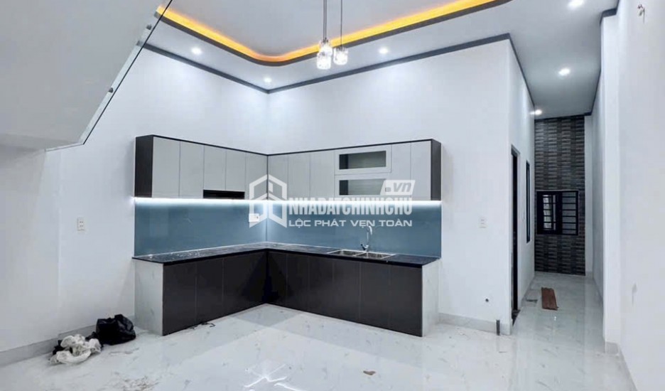 BÁN NHÀ MẶT TIỀN KINH DOANH – CUỐI ĐƯỜNG ĐỒNG KHỞI / 0966914634