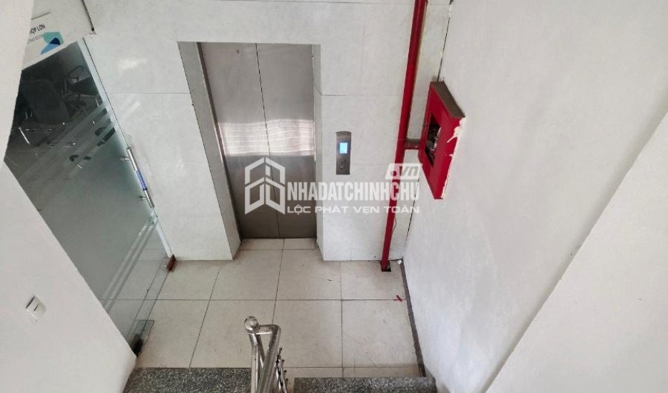 Bán đất mặt phố Đức Diễn - DT 152m2 - MT 8m - 7 Tầng - 1 hầm