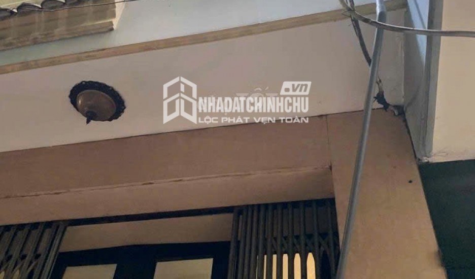 Bán nhà mặt phố tại Đường Trần Quang Diệu, 6 tỷ, 105m2, 4PN, 5WC