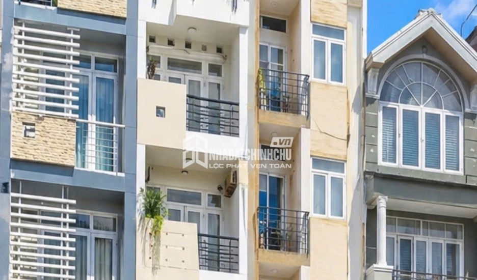 Mặt tiền nhà phố đường 25/4 Hạ Long
