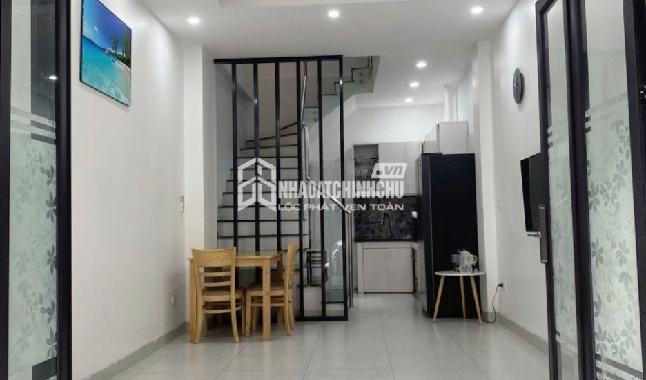 Bán gấp nhà đẹp giá rẻ Lĩnh Nam 33m, 5 tầng, mặt tiền 3.1m, 5.4 tỷ Hoàng Mai.