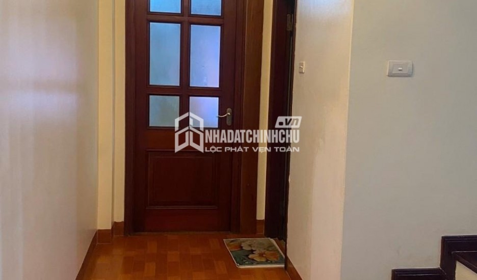 (Siêu Phẩm). Nhà đẹp lô góc 2 mặt ô tô tránh - 54m2 x 4T ngõ 59 Hoàng Cầu - 15,3 tỷ - Tin thật 100%