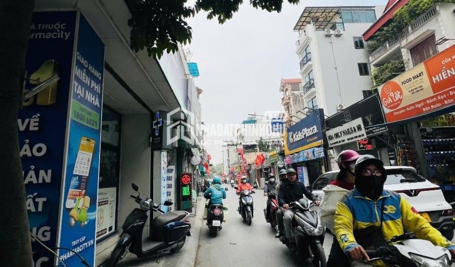 NHÀ ĐẸP Ở LUÔN 4T, 47M2 PHỐ LINH LANG - NGÕ THÔNG KD - CỰC GẦN PHỐ - 18.75 TỶ