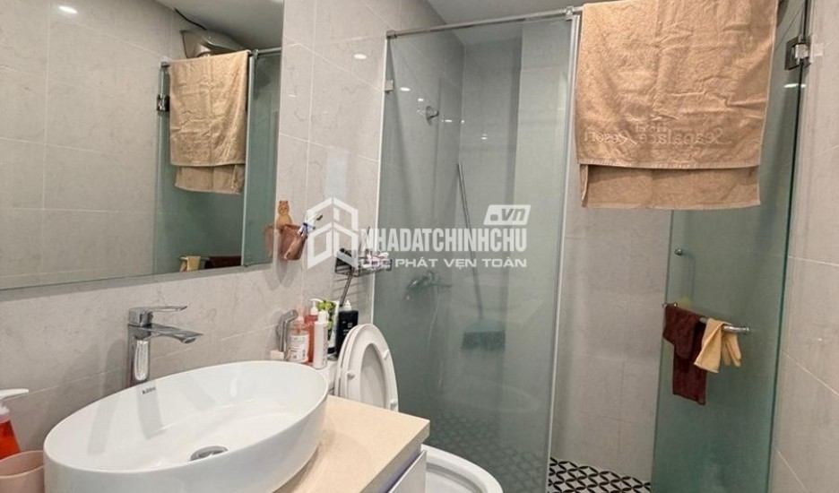 PHỐ QUAN HOA - NHÀ ĐẸP 6 TẦNG XÂY MỚI - GẦN PHỐ - 35M2, 6.79 TỶ