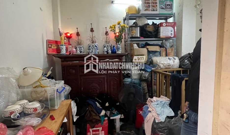 BÁN ĐẤT TẶNG NHÀ 3T, 59M2, 8 TỶ PHỐ LẠC LONG QUÂN – Ô TÔ, LÔ GÓC, NỞ HẬU