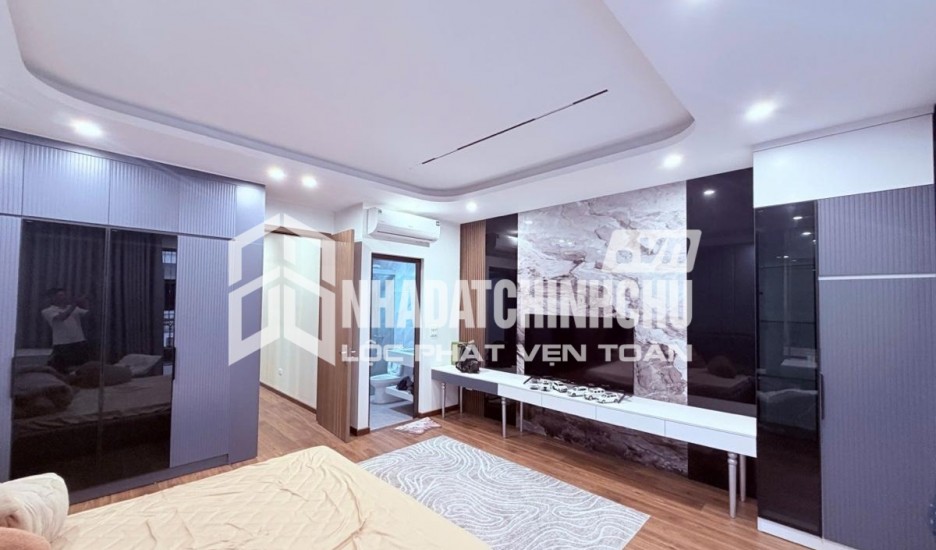 43M2, 6 TẦNG - TRUNG TÂM CẦU GIẤY - Ô TÔ - THANG MÁY- LÔ GÓC 2 MẶT TIỀN – GIÁ 12.8 TỶ - 0985731618