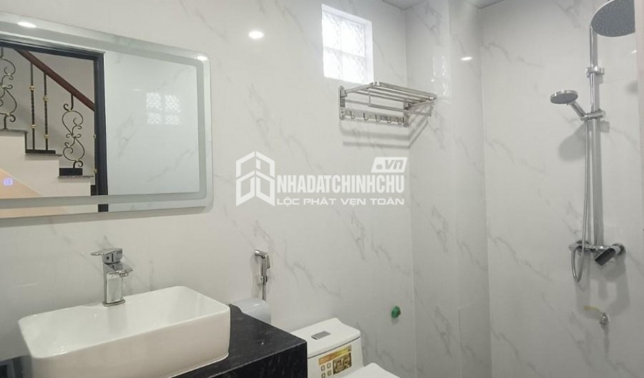 Phúc Đồng nhà mặt đường vỉa hè oto tránh KD ở thoáng DT: 118m - mặt tiền: 9.5m - 24 tỷ