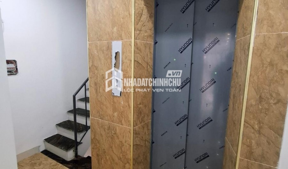 (Hot) CHDV xây mới 90m2 x 7 tầng x 21 phòng ngõ 245 Lạc Long Quân. Dòng tiền 1,4 tỷ/năm - 16.5 tỷ