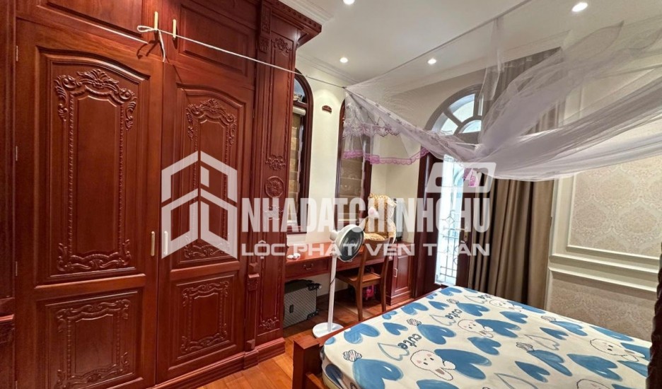 (Siêu Phẩm) Tòa CHDV xây mới 50m2 x 7T x 11P ngõ 42 Thành Công. DT 750 triệu/năm - 10,9 tỷ bao phí
