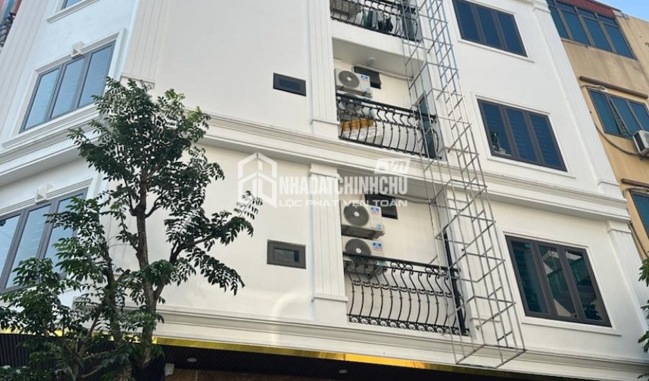 (Siêu Phẩm) CHDV 70m2x8T ngõ 218 Đội Cấn cách ô tô tránh và bãi 5m. DT 1,1 tỷ/năm - 15,3 tỷ bao phí