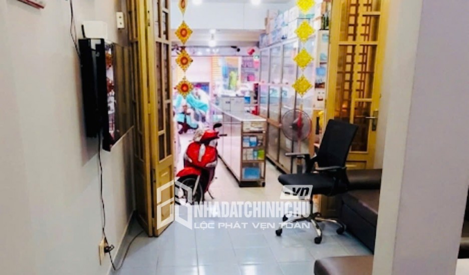 Mặt tiền nhà phố đường 25/4 Hạ Long