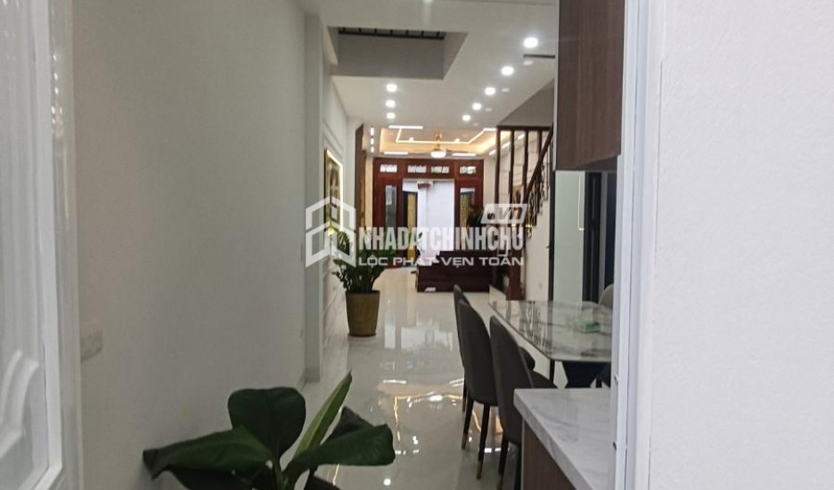 Phúc Đồng nhà mặt đường vỉa hè oto tránh KD ở thoáng DT: 118m - mặt tiền: 9.5m - 24 tỷ