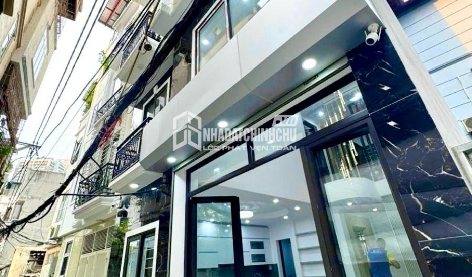 Nhà mặt đường chân đê Ngọc Thụy, Bắc Biên oto tránh KD 95m 5 tầng, mặt tiền: 4.5m 12 tỷ 9