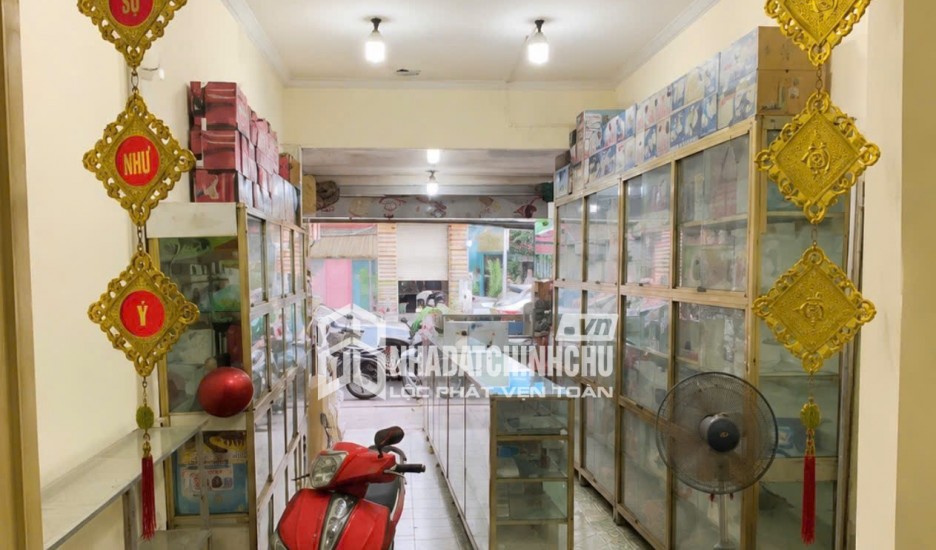 Mặt tiền nhà phố đường 25/4 Hạ Long