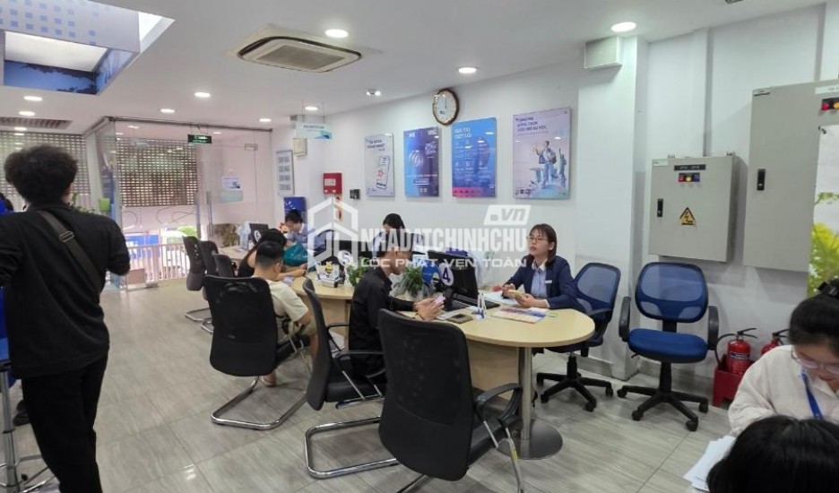 Bán đất mặt phố Đức Diễn - DT 152m2 - MT 8m - 7 Tầng - 1 hầm