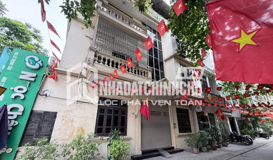 Bán nhà phố trung tâm Ba Đình - DT 140m2 - mặt tiền 15m - Lô góc - Kinh doanh