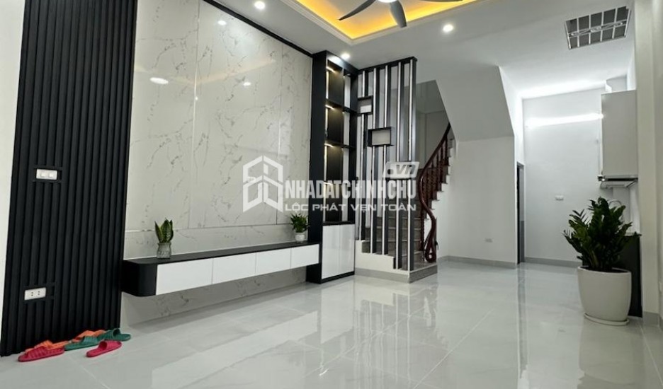 PHỐ QUAN HOA - NHÀ ĐẸP 6 TẦNG XÂY MỚI - GẦN PHỐ - 35M2, 6.79 TỶ